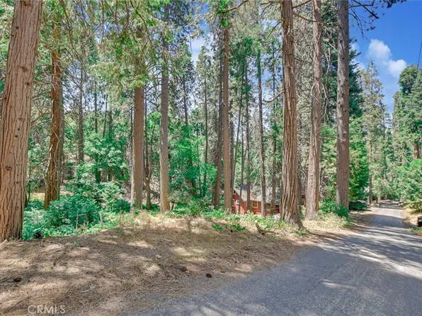 590 Electra Dr #17, Crestline, CA 92325