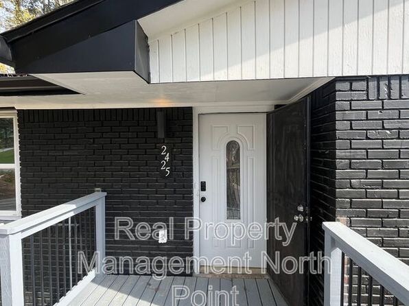 2425 Omaha Rd SW