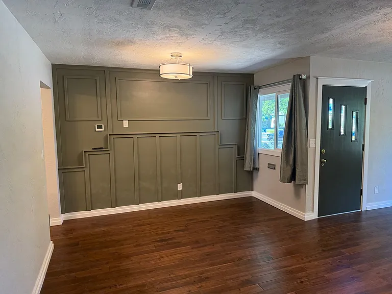1331 G St — Photo 6