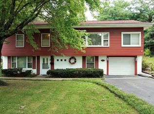 2205 Pleasant St, Alton, IL 62002