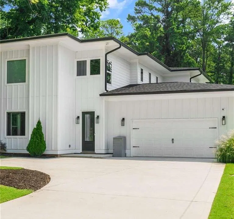 1520 Columbia Dr