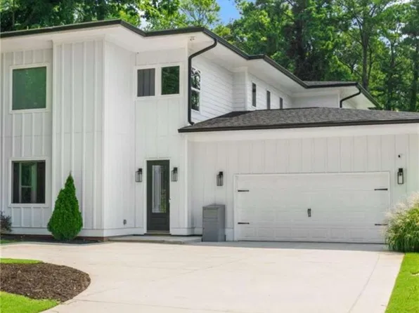 1520 Columbia Dr, Decatur, GA 30032