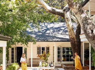 5800 Valley Oak Dr, Los Angeles, CA 90068