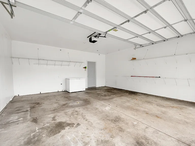 5220 Holly Ln N #3 — Photo 32