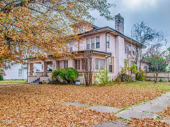 5th image of 227 D St NW