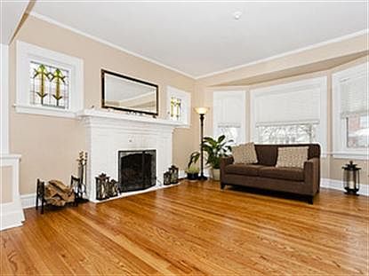 2nd image of 612 Circle Ave