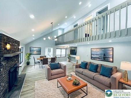 2nd image of 103 Ashley Ct