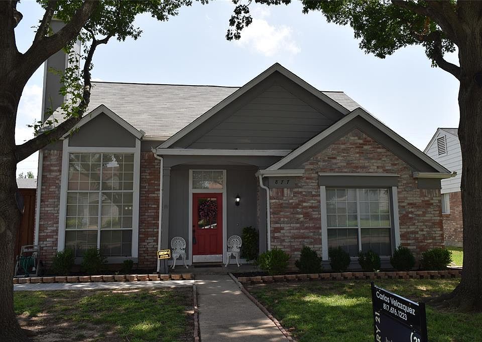 1st image of 877 Chaparral Dr