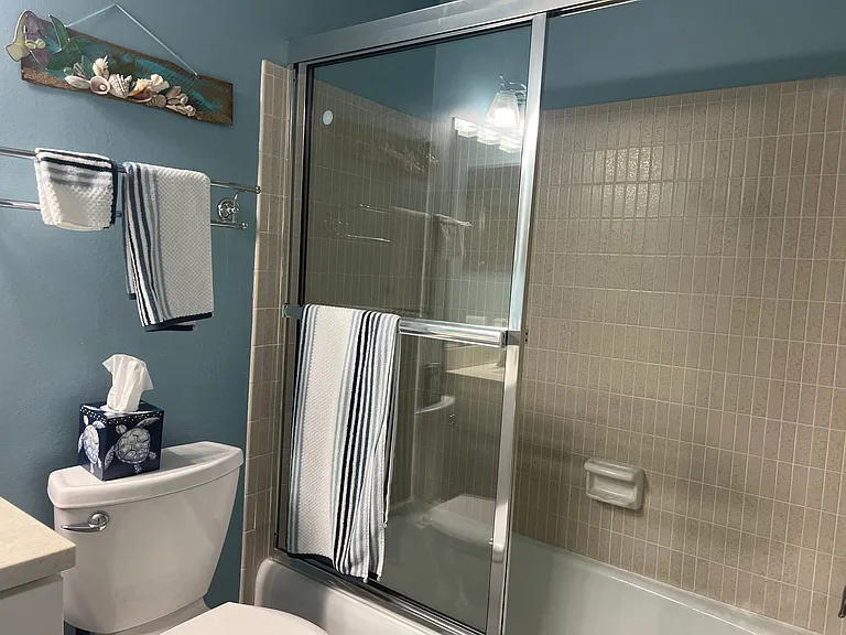 1205 Tarpon Center Dr #D1 — Photo 31