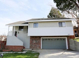 15117 Akker Rd, Lake Hughes, CA 93532