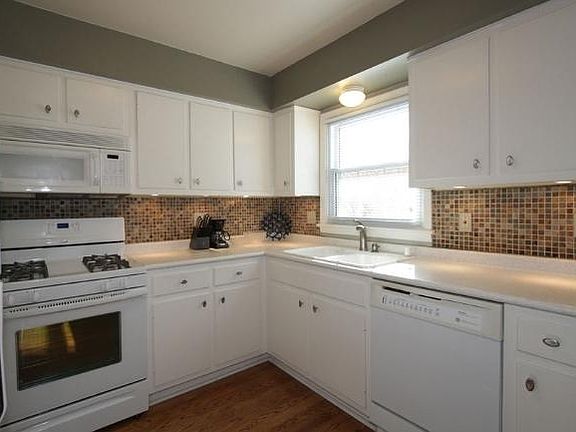3rd image of 4261 W Cherrywood Ln #4261