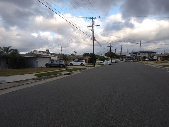 5th image of 7151 Sowell Ave