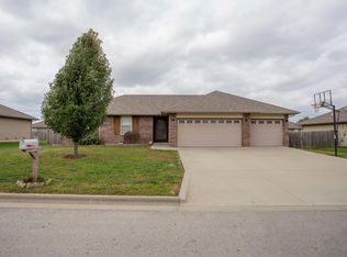 627 S Angel Ave, Republic, MO 65738
