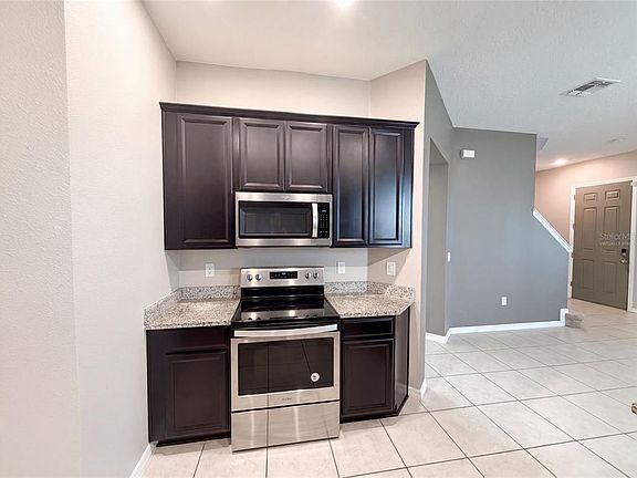 2nd image of 1572 ASTORIA ARBOR LANE