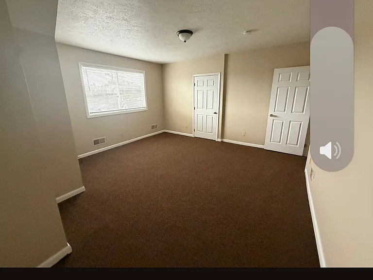 2219 Spring St #2 — Photo 10