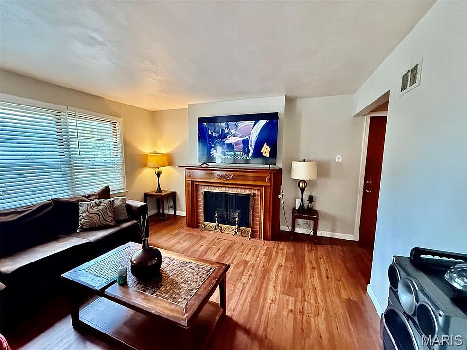 1st image of 1047 Forest Home Dr
