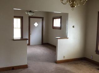 826 Thomas Rd, Grandview, OH 43212