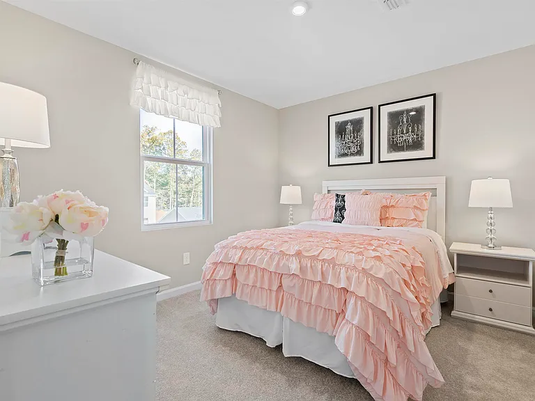 92 Everglades Rd — Photo 9