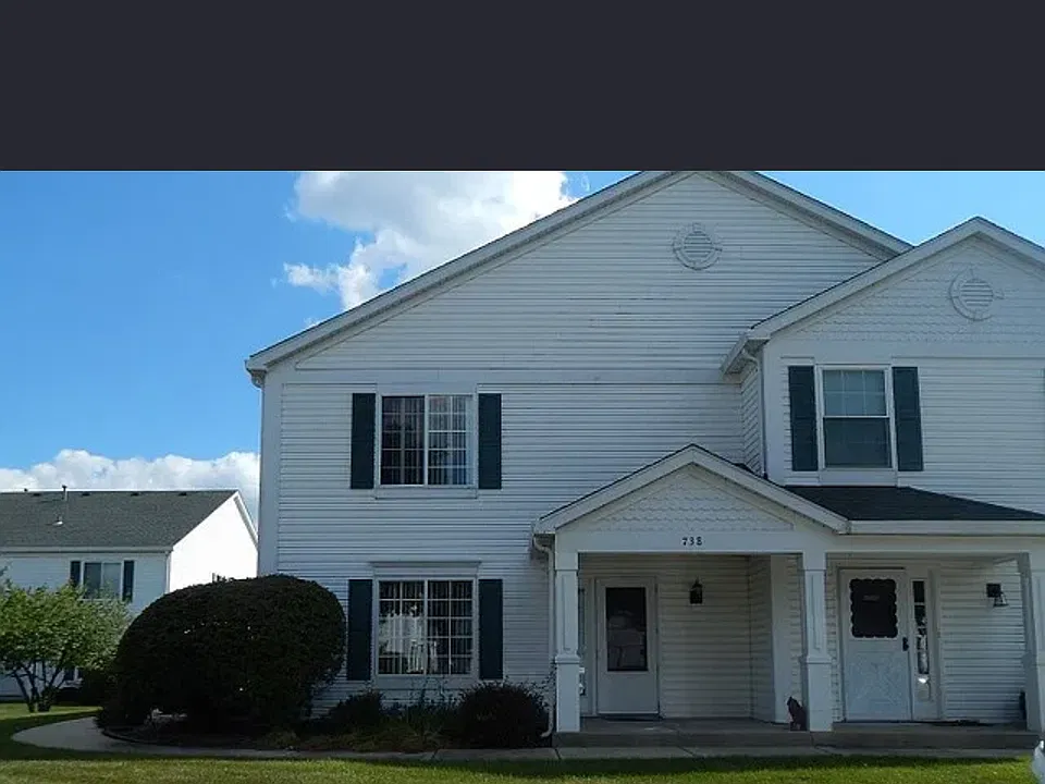 738 Fieldcrest Dr