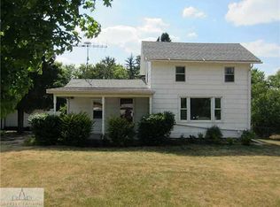 5497 Maple Rd, Saint Johns, MI 48879