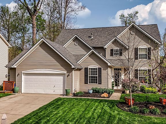 3rd image of 10328 Ridge Line Ct