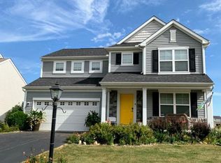 223 Glen Crossing Dr, Etna, OH 43062
