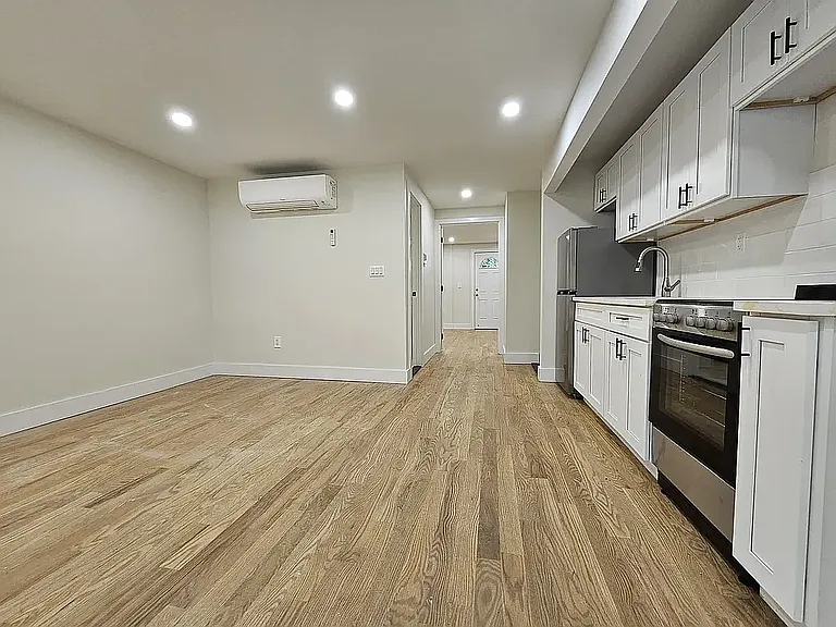 235 Lexington Ave #2 — Photo 3