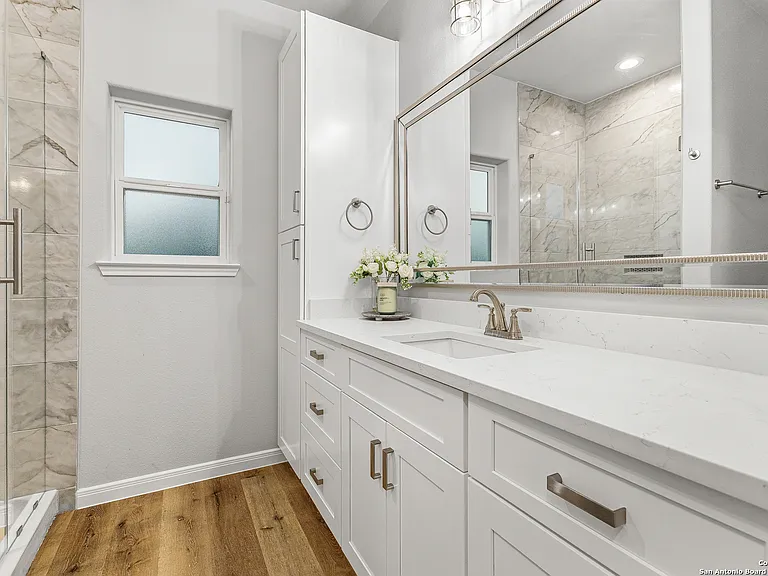 505 Linden Ave — Photo 32