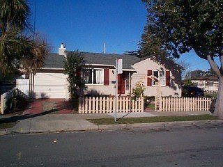 5th image of 388 Taylor Ave