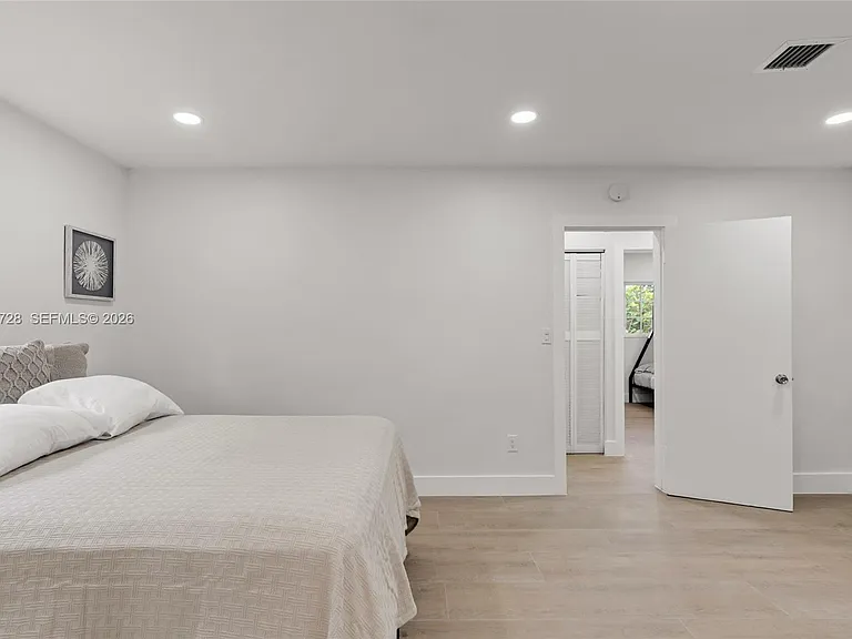 3325 SW 127th Ave — Photo 31