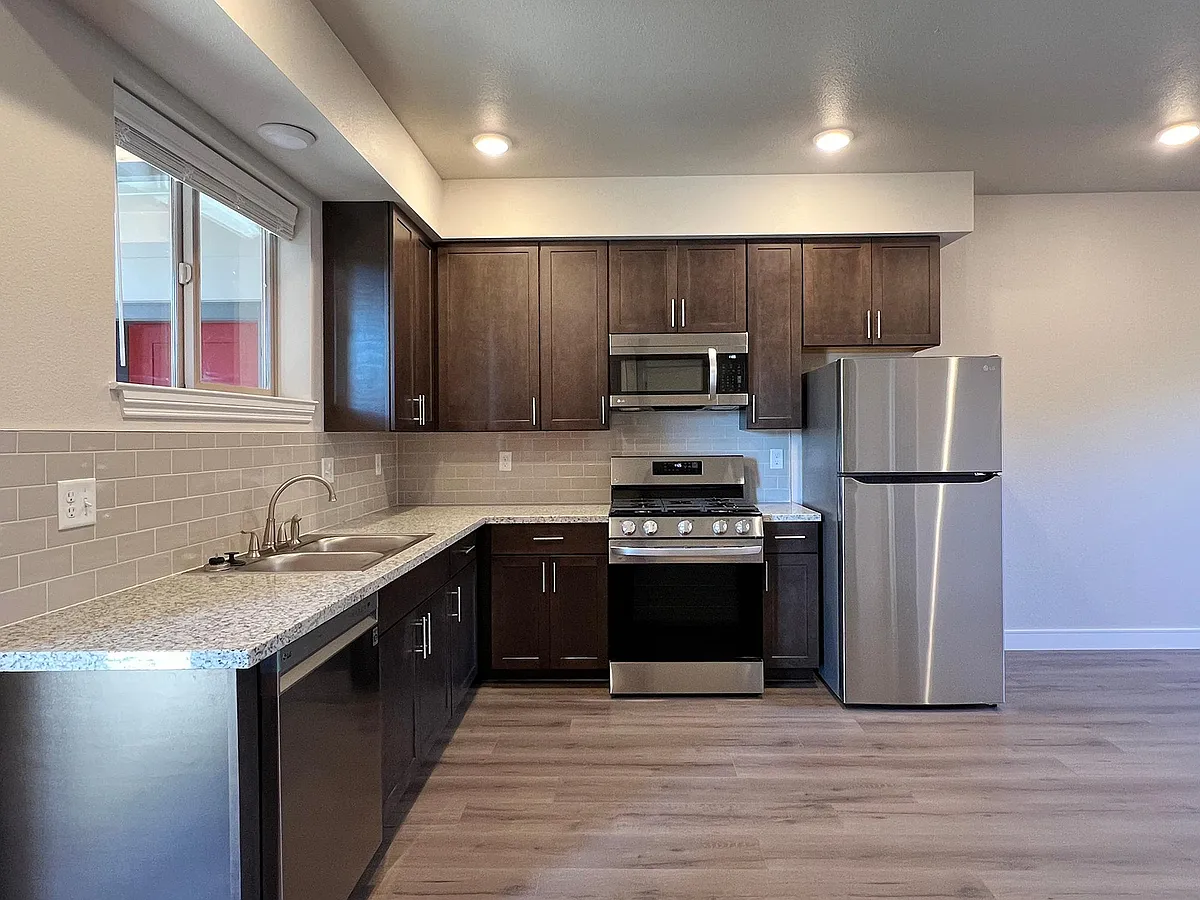 Building Photo - 3083 Smith Ln #3083