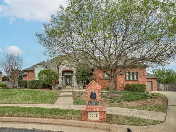 1501 Inwood Cir, Edmond, OK 73013