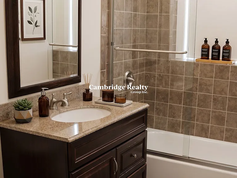 25 Chester St #5T — Photo 7