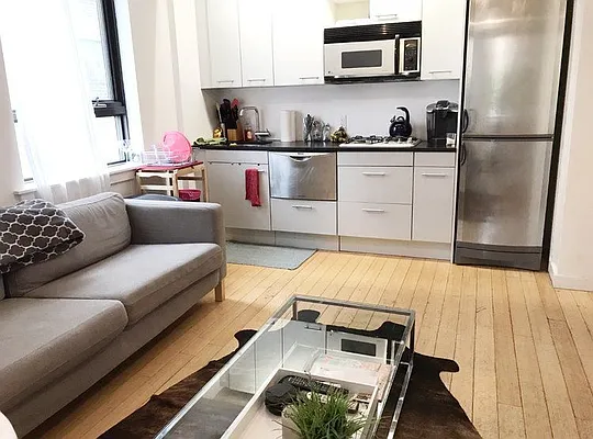 Rented by The Downtown LLC | media 28