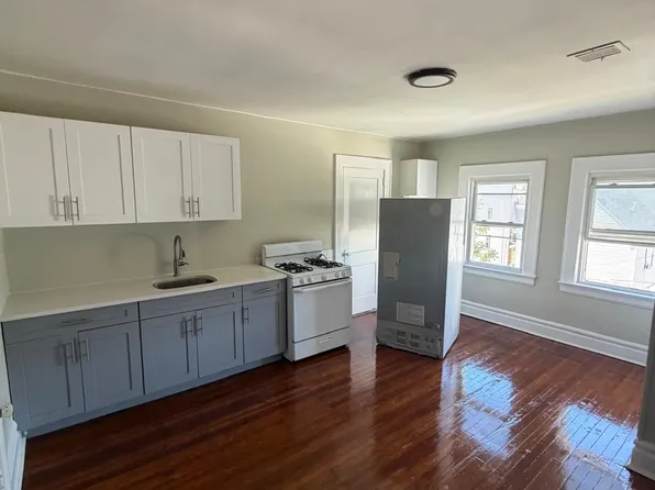 (undisclosed Address), Irvington, NJ 07111