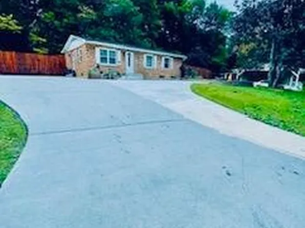 1019 Oakville Ln, Sevierville, TN 37862