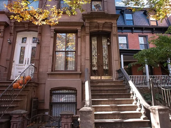 362 Carlton Ave, Brooklyn, NY 11238