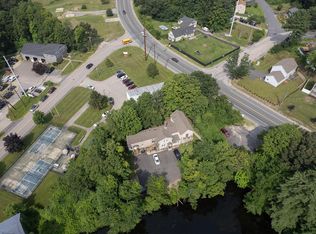 87 Central St, Hudson, NH 03051