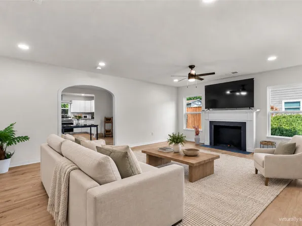 1402 N Brents Ave, Sherman, TX 75090
