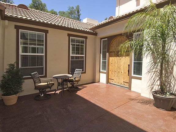 Private Courtyard Entry