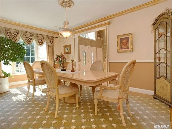 4th image of 84 Cypress Dr