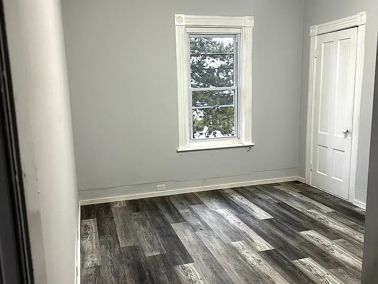 19 Seymour St #3 — Photo 6