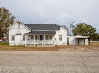 205 S Church St, Roseboro, NC 28382