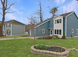 3 Jessica Dr, Nashua, NH 03060