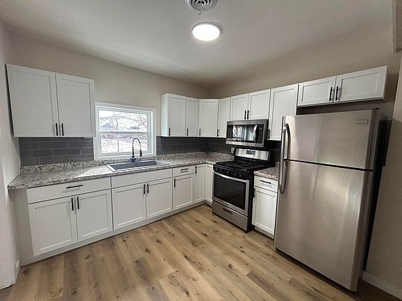 2nd image of 15 Kenworthy St