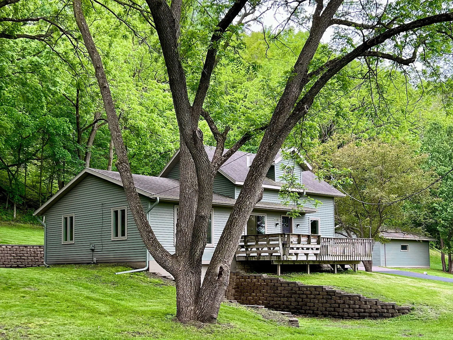 Chapman Rd, Mankato — Photo 2