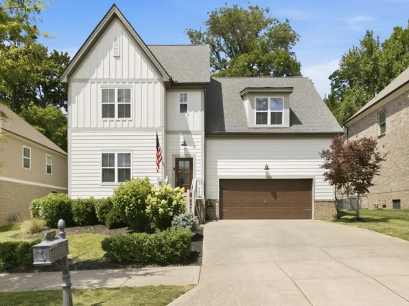 2250 Chaucer Park Ln, Thompsons Station, TN 37179