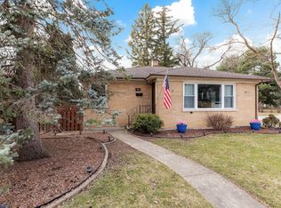 4002 Fern Ave, Lyons, IL 60534