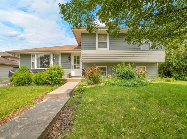6603 Paul Briese Ct, Plainfield, IL 60586