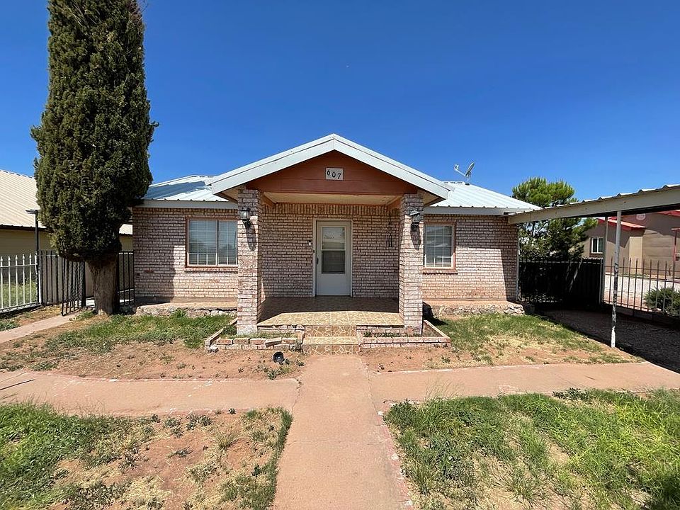 1st image of 607 La Caverna St